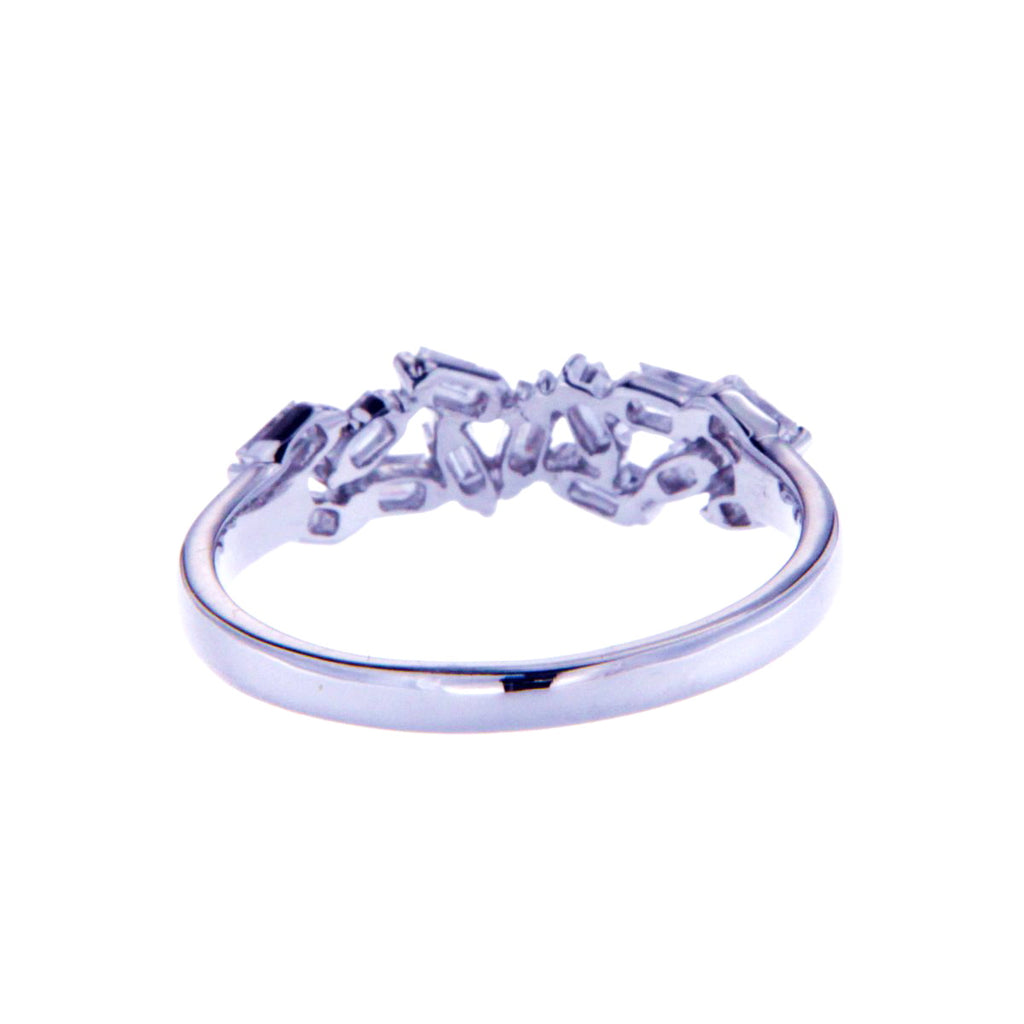 BAGUETTE DIAMOND RING