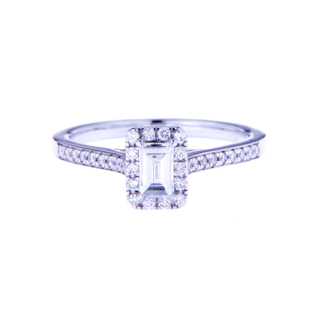 BAGUETTE & ROUND DIAMOND RING