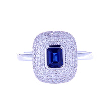 Stunning Nest Sapphire Ring