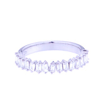 BAGUETTE DIAMOND RING