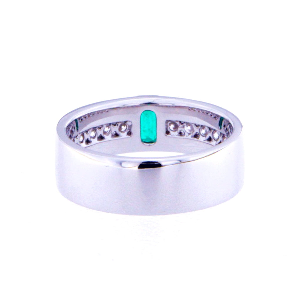 Emerald and Diamond Embedded Band