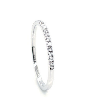 Classic Diamond Half Band