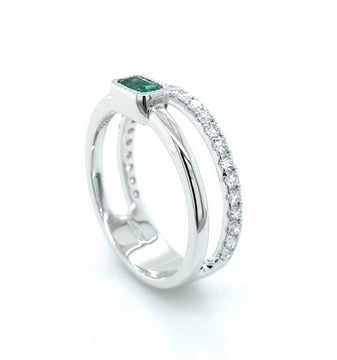 Classic Emerald Dual Ring